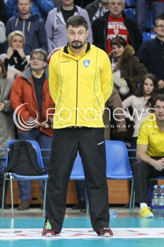  07.01.2015 RZESZOW <br />SIATKOWKA PUCHAR POLSKI SEZON 2014/2015 MEN VOLLEYBALL POLAND POLISH CUP SEASON 2014/2015  <br />MECZ ASSECO RESOVIA RZESZOW - AZS POLITECHNIKA WARSZAWSKA<br />N/Z JAKUB BEDNARUK - I TRENER ( HEAD COACH ) SYLWETKA <br /> 