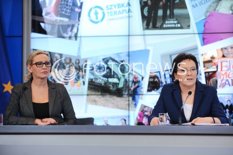  07.01.2015 WARSZAWA <br />KONFERENCJA PRASOWA PREMIER 100 DNI RZADU<br />N/Z EWA KOPACZ RZECZNIK PRASOWY RZADU IWONA SULIK<br /> 