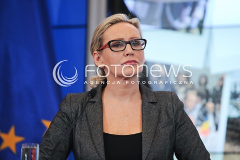  07.01.2015 WARSZAWA <br />KONFERENCJA PRASOWA PREMIER 100 DNI RZADU<br />N/Z RZECZNIK PRASOWY RZADU IWONA SULIK<br /> 