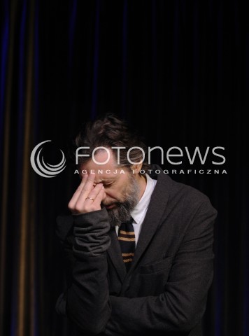  08.01.2015 WARSZAWA OCH TEATR<br />PROBA MEDIALNA SPEKTAKLU WIECZOR FOCHU<br />N/Z SZYMON MAJEWSKI<br /> 