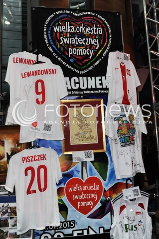  11.01.2015 WARSZAWA TVP2<br />23 FINAL WIELKIEJ ORKIESTRY SWIATECZNEJ POMOCY<br />N/Z PRZEDMIOTY NA AUKCJE WOSP<br /> 