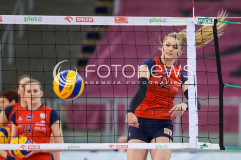  16.01.2015 LODZ SIATKOWKA ORLEN LIGA SEZON 2014/2015 VOLLEYBALL POLISH SEASON BEEF MASTER BUDOWLANI LODZ - AZS WSBIP KSZO OSTROWIEC SWIETOKRZYSKI N/Z MARTYNA GRAJBER SYLWETKA  