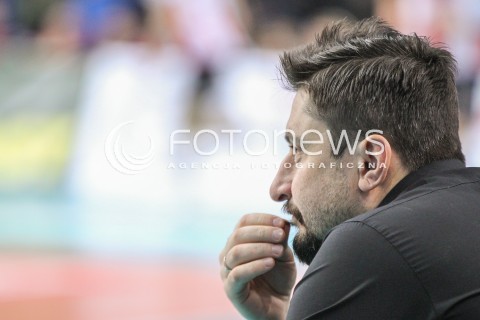  17.01.2015 RZESZOW<br />SIATKOWKA PLUSLIGA 2014/2015 MEN VOLLEYBALL POLAND POLISH PLUS LIGA LEAGUE SEASON 2014/2015<br />MECZ ASSECO RESOVIA - AZS POLITECHNIKA WARSZAWSKA<br />N/Z JAKUB BEDNARUK - I TRENER ( HEAD COACH ) SYLWETKA <br /> 
