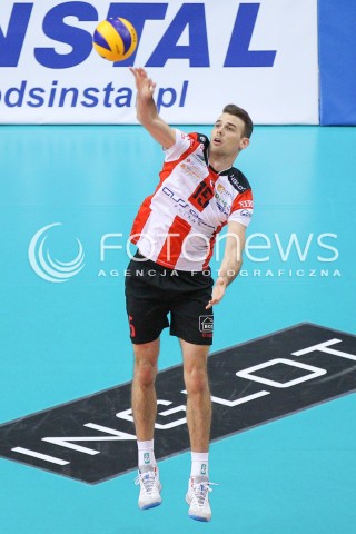  17.01.2015 RZESZOW<br />SIATKOWKA PLUSLIGA 2014/2015 MEN VOLLEYBALL POLAND POLISH PLUS LIGA LEAGUE SEASON 2014/2015<br />MECZ ASSECO RESOVIA - AZS POLITECHNIKA WARSZAWSKA<br />N/Z RUSSELL HOLMES SYLWETKA <br /> 