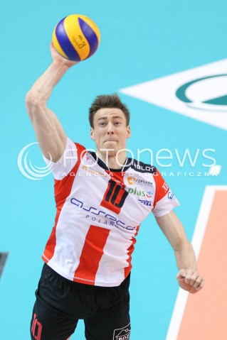  17.01.2015 RZESZOW<br />SIATKOWKA PLUSLIGA 2014/2015 MEN VOLLEYBALL POLAND POLISH PLUS LIGA LEAGUE SEASON 2014/2015<br />MECZ ASSECO RESOVIA - AZS POLITECHNIKA WARSZAWSKA<br />N/Z JOCHEN SCHOPS SYLWETKA ATAK<br /> 
