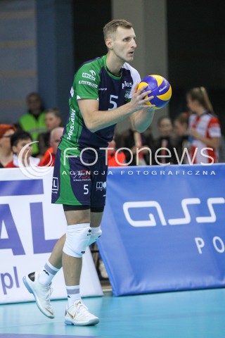  17.01.2015 RZESZOW<br />SIATKOWKA PLUSLIGA 2014/2015 MEN VOLLEYBALL POLAND POLISH PLUS LIGA LEAGUE SEASON 2014/2015<br />MECZ ASSECO RESOVIA - AZS POLITECHNIKA WARSZAWSKA<br />N/Z PIOTR LIPINSKI SYLWETKA <br /> 