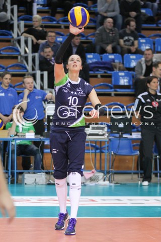  17.01.2015 RZESZOW<br />SIATKOWKA ORLEN LIGA 2014/2015 WOMEN VOLLEYBALL POLAND POLISH ORLENLIGA LEAGUE SEASON 2014/2015<br />MECZ DEVELOPRES SKYRES RZESZOW - PGE ATOM TREFL SOPOT<br />N/Z ANNA KACZMAR SYLWETKA <br /> 