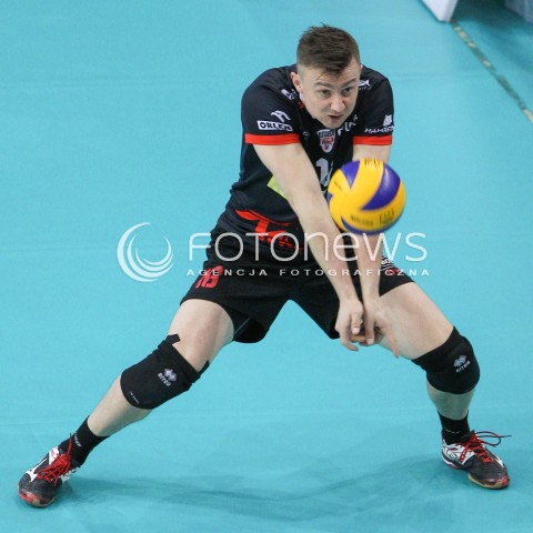  24.01.2015 RZESZOW<br />SIATKOWKA PLUSLIGA 2014/2015 MEN VOLLEYBALL POLAND POLISH PLUS LIGA LEAGUE SEASON 2014/2015<br />MECZ ASSECO RESOVIA - CERRAD CZARNI RADOM<br />N/Z KRZYSZTOF IGNACZAK SYLWETKA <br /> 