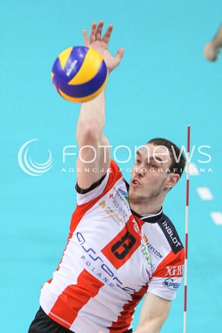  24.01.2015 RZESZOW<br />SIATKOWKA PLUSLIGA 2014/2015 MEN VOLLEYBALL POLAND POLISH PLUS LIGA LEAGUE SEASON 2014/2015<br />MECZ ASSECO RESOVIA - CERRAD CZARNI RADOM<br />N/Z MARKO IVOVIC SYLWETKA ATAK<br /> 
