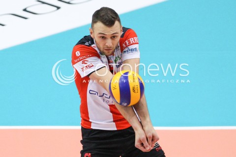  24.01.2015 RZESZOW<br />SIATKOWKA PLUSLIGA 2014/2015 MEN VOLLEYBALL POLAND POLISH PLUS LIGA LEAGUE SEASON 2014/2015<br />MECZ ASSECO RESOVIA - CERRAD CZARNI RADOM<br />N/Z PAUL LOTMAN SYLWETKA <br /> 