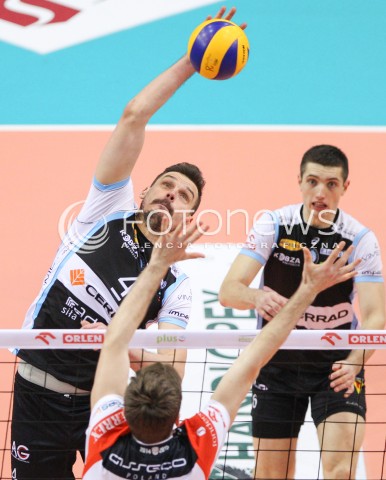  24.01.2015 RZESZOW<br />SIATKOWKA PLUSLIGA 2014/2015 MEN VOLLEYBALL POLAND POLISH PLUS LIGA LEAGUE SEASON 2014/2015<br />MECZ ASSECO RESOVIA - CERRAD CZARNI RADOM<br />N/Z DANIEL PLINSKI <br /> 