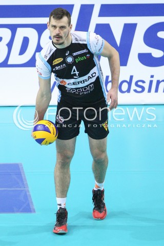  24.01.2015 RZESZOW<br />SIATKOWKA PLUSLIGA 2014/2015 MEN VOLLEYBALL POLAND POLISH PLUS LIGA LEAGUE SEASON 2014/2015<br />MECZ ASSECO RESOVIA - CERRAD CZARNI RADOM<br />N/Z DANIEL PLINSKI SYLWETKA <br /> 