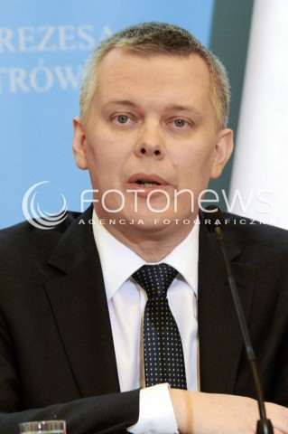  29.01.2015 WARSZAWA <br />KONFERENCJA WICEPREMIERA TOMASZA SIEMONIAKA<br />N/Z WICEPREMIER MINISTER MON TOMASZ SIEMONIAK<br /> 