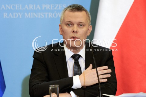  29.01.2015 WARSZAWA <br />KONFERENCJA WICEPREMIERA TOMASZA SIEMONIAKA<br />N/Z WICEPREMIER MINISTER MON TOMASZ SIEMONIAK<br /> 