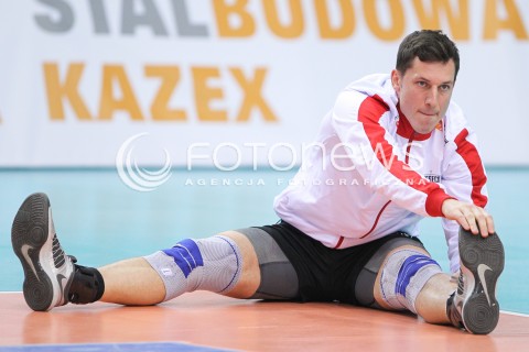  31.01.2015 RZESZOW <br />SIATKOWKA PLUS LIGA 2014/2015 MEN VOLLEYBALL POLAND POLISH PLUSLIGA LEAGUE SEASON 2014/2015<br />MECZ ASSECO RESOVIA RZESZOW - EFFECTOR KIELCE<br />N/Z OLIEG ACHREM ( ALEH AKHREM ) W WYJSCIOWEJ 12 - PODCZAS ROZGRZEWKI<br /> 
