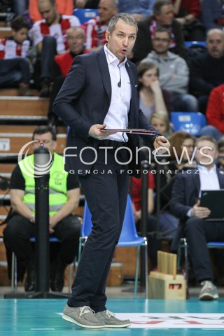  31.01.2015 RZESZOW <br />SIATKOWKA PLUS LIGA 2014/2015 MEN VOLLEYBALL POLAND POLISH PLUSLIGA LEAGUE SEASON 2014/2015<br />MECZ ASSECO RESOVIA RZESZOW - EFFECTOR KIELCE<br />N/Z ANDRZEJ KOWAL - TRENER ( HEAD COACH ) SYLWETKA <br /> 