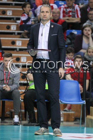  31.01.2015 RZESZOW <br />SIATKOWKA PLUS LIGA 2014/2015 MEN VOLLEYBALL POLAND POLISH PLUSLIGA LEAGUE SEASON 2014/2015<br />MECZ ASSECO RESOVIA RZESZOW - EFFECTOR KIELCE<br />N/Z ANDRZEJ KOWAL - TRENER ( HEAD COACH ) SYLWETKA <br /> 