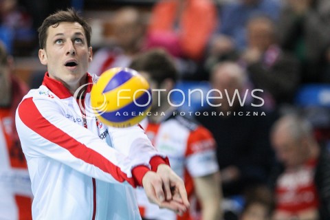  31.01.2015 RZESZOW <br />SIATKOWKA PLUS LIGA 2014/2015 MEN VOLLEYBALL POLAND POLISH PLUSLIGA LEAGUE SEASON 2014/2015<br />MECZ ASSECO RESOVIA RZESZOW - EFFECTOR KIELCE<br />N/Z OLIEG ACHREM ( ALEH AKHREM ) SYLWETKA ROZGRZEWKA<br /> 