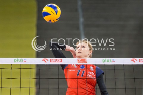  03.02.2015 LODZ SIATKOWKA VII RUNDA PUCHARU POLSKI SEZON 2014/2015 VOLLEYBALL POLISH SEASON BEEF MASTER BUDOWLANI LODZ - DEVELOPRES SKYRES RZESZOW N/Z SYLWETKA SYLWIA PYCIA   