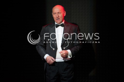  04.02.2015 WARSZAWA <br />PROBA MEDIALNA SPEKTAKLU RZEZNIA W TEATRZE ATENEUM<br />N/Z PIOTR FRONCZEWSKI<br /> 