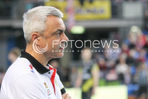  07.02.2015 RZESZOW <br />SIATKOWKA PLUS LIGA 2014/2015 MEN VOLLEYBALL POLAND POLISH PLUSLIGA LEAGUE SEASON 2014/2015<br />MECZ ASSECO RESOVIA RZESZOW - LOTOS TREFL GDANSK<br />N/Z ANDREA ANASTASI - I TRENER ( HEAD COACH ) SYLWETKA <br /> 