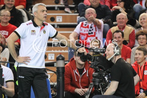  07.02.2015 RZESZOW <br />SIATKOWKA PLUS LIGA 2014/2015 MEN VOLLEYBALL POLAND POLISH PLUSLIGA LEAGUE SEASON 2014/2015<br />MECZ ASSECO RESOVIA RZESZOW - LOTOS TREFL GDANSK<br />N/Z ANDREA ANASTASI - I TRENER ( HEAD COACH ) KAMERZYSTA KAMERA OPERATOR POLSAT SPORT<br /> 