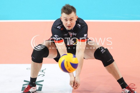  07.02.2015 RZESZOW <br />SIATKOWKA PLUS LIGA 2014/2015 MEN VOLLEYBALL POLAND POLISH PLUSLIGA LEAGUE SEASON 2014/2015<br />MECZ ASSECO RESOVIA RZESZOW - LOTOS TREFL GDANSK<br />N/Z KRZYSZTOF IGNACZAK SYLWETKA <br /> 