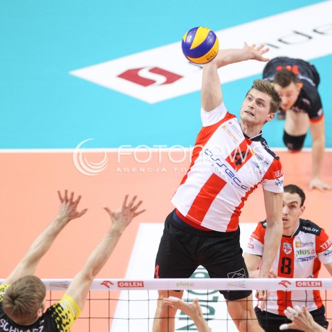  07.02.2015 RZESZOW <br />SIATKOWKA PLUS LIGA 2014/2015 MEN VOLLEYBALL POLAND POLISH PLUSLIGA LEAGUE SEASON 2014/2015<br />MECZ ASSECO RESOVIA RZESZOW - LOTOS TREFL GDANSK<br />N/Z PIOTR NOWAKOWSKI <br /> 