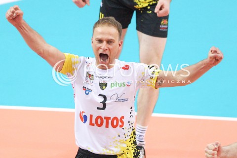  07.02.2015 RZESZOW <br />SIATKOWKA PLUS LIGA 2014/2015 MEN VOLLEYBALL POLAND POLISH PLUSLIGA LEAGUE SEASON 2014/2015<br />MECZ ASSECO RESOVIA RZESZOW - LOTOS TREFL GDANSK<br />N/Z PIOTR GACEK RADOSC EMOCJE <br /> 