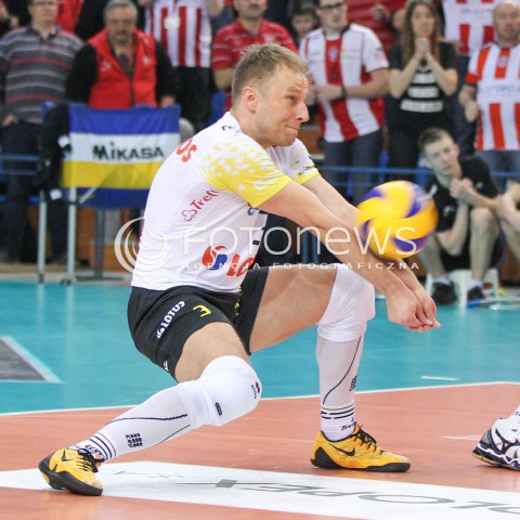  07.02.2015 RZESZOW <br />SIATKOWKA PLUS LIGA 2014/2015 MEN VOLLEYBALL POLAND POLISH PLUSLIGA LEAGUE SEASON 2014/2015<br />MECZ ASSECO RESOVIA RZESZOW - LOTOS TREFL GDANSK<br />N/Z PIOTR GACEK SYLWETKA <br /> 
