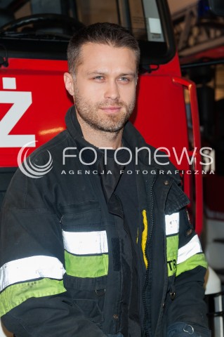  09.02.2015 WARSZAWA<br />POKAZ SERIALU STRAZACY<br />N/Z MACIEJ ZAKOSCIELNY<br /> 