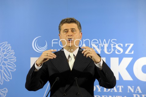  10.02.2015 WARSZAWA <br />KONFERENCJA KANDYDATA NA PREZYDENTA JANUSZA PALIKOTA<br />N/Z JANUSZ PALIKOT<br /> 