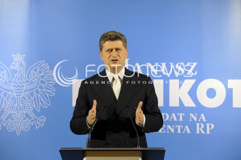  10.02.2015 WARSZAWA <br />KONFERENCJA KANDYDATA NA PREZYDENTA JANUSZA PALIKOTA<br />N/Z JANUSZ PALIKOT<br /> 
