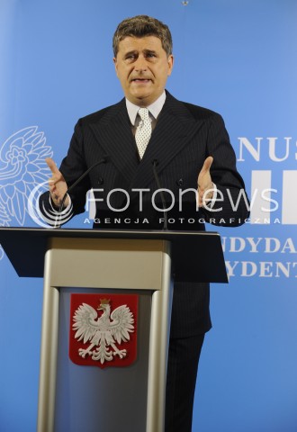  10.02.2015 WARSZAWA <br />KONFERENCJA KANDYDATA NA PREZYDENTA JANUSZA PALIKOTA<br />N/Z JANUSZ PALIKOT<br /> 