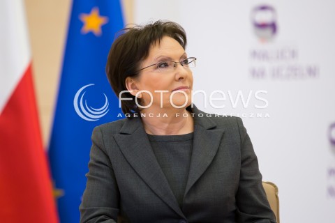  11.02.2015 LODZ<br />
WIZYTA PREMIER EWY KOPACZ W LODZI NA WYDZIALE WPRAWA I ADMINISTRACJI UNIWERSYTETU LODZKIEGO <br />
N/Z PREMIER EWA KOPACZ <br />
 