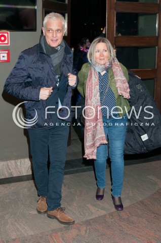  12.02.2015 WARSZAWA TEATR SYRENA<br />PREMIERA CZARODZIEJSKA GORA<br />N/Z DARIUSZ JAKUBOWSKI Z PARTNERKA<br /> 