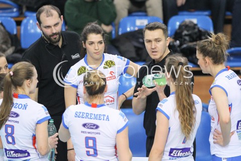  15.02.2015 RZESZOW<br />SIATKOWKA ORLEN LIGA 2014/2015 WOMEN VOLLEYBALL POLAND POLISH ORLENLIGA LEAGUE SEASON 2014/2015<br />MECZ DEVELOPRES SKYRES RZESZOW - BKS ALUPROF BIELSKO BIALA<br />N/Z MARIUSZ WIKTOROWICZ - TRENER ( HEAD COACH ) DOMINIKA NOWAKOWSKA <br /> 