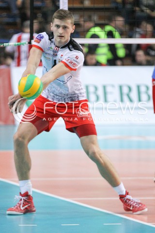  18.02.2015 RZESZOW POLAND<br />SIATKOWKA LIGA MISTRZOW MEN CEV VOLLEYBALL CHAMPIONS LEAGUE 2014/2015 <br />MATCH ASSECO RESOVIA RZESZOW - VFB FRIEDRICHSHAFEN<br />N/Z PIOTR NOWAKOWSKI SYLWETKA <br /> 