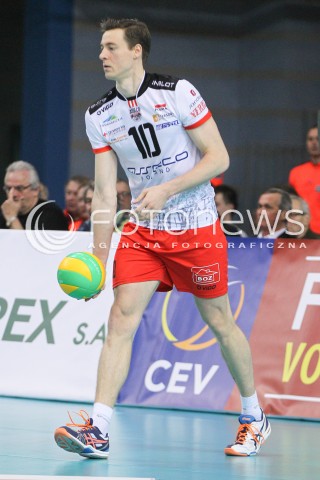  18.02.2015 RZESZOW POLAND<br />SIATKOWKA LIGA MISTRZOW MEN CEV VOLLEYBALL CHAMPIONS LEAGUE 2014/2015 <br />MATCH ASSECO RESOVIA RZESZOW - VFB FRIEDRICHSHAFEN<br />N/Z JOCHEN SCHOPS SYLWETKA <br /> 