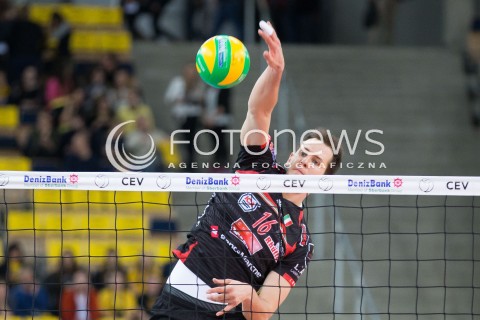  19.02.2015 LODZ POLAND<br />
SIATKOWKA LIGA MISTRZOW MEN CEV VOLLEYBALL CHAMPIONS LEAGUE 2014/2015<br />
MATCH PGE SKRA BELCHATOW - CUCINE LUBE TREIA<br />
N/Z BARTOSZ KUREK SYLWETKA<br />
 