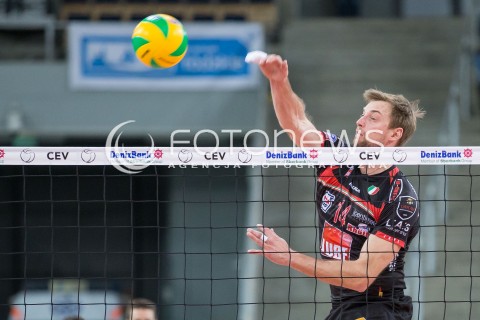  19.02.2015 LODZ POLAND<br />
SIATKOWKA LIGA MISTRZOW MEN CEV VOLLEYBALL CHAMPIONS LEAGUE 2014/2015<br />
MATCH PGE SKRA BELCHATOW - CUCINE LUBE TREIA<br />
N/Z KONSTANTIN SHUMOV SYLWETKA<br />
 