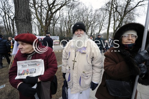  19.02.2015 WARSZAWA <br />PROTEST ROLNIKOW<br />N/Z ZAKONNIK<br /> 