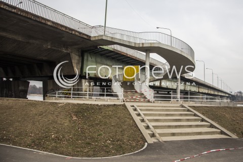  21.02.2015 WARSZAWA ZDJECIE ILUSTRACYJNE<br />N/Z ZAMKNIETY MOST LAZIENKOWSKI PO POZARZE<br /> 