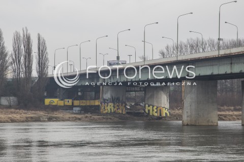  21.02.2015 WARSZAWA ZDJECIE ILUSTRACYJNE<br />N/Z ZAMKNIETY MOST LAZIENKOWSKI PO POZARZE<br /> 