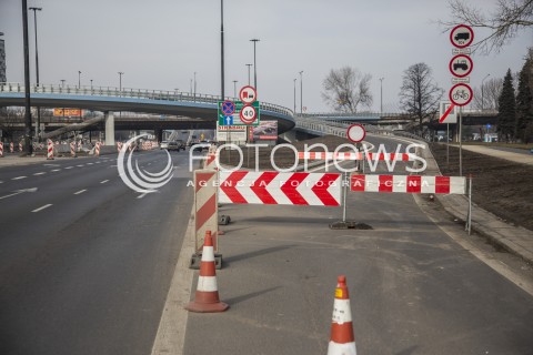  21.02.2015 WARSZAWA ZDJECIE ILUSTRACYJNE<br />N/Z ZAMKNIETY MOST LAZIENKOWSKI PO POZARZE<br /> 