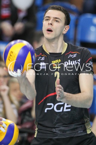  21.02.2015 RZESZOW<br />SIATKOWKA PLUSLIGA 2014/2015 MEN VOLLEYBALL POLAND POLISH PLUS LIGA LEAGUE SEASON 2014/2015<br />MECZ ASSECO RESOVIA - PGE SKRA BELCHATOW<br />N/Z MARIUSZ WLAZLY SYLWETKA <br /> 