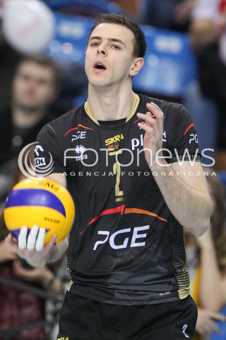  21.02.2015 RZESZOW<br />SIATKOWKA PLUSLIGA 2014/2015 MEN VOLLEYBALL POLAND POLISH PLUS LIGA LEAGUE SEASON 2014/2015<br />MECZ ASSECO RESOVIA - PGE SKRA BELCHATOW<br />N/Z MARIUSZ WLAZLY SYLWETKA <br /> 