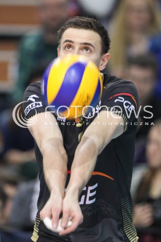  21.02.2015 RZESZOW<br />SIATKOWKA PLUSLIGA 2014/2015 MEN VOLLEYBALL POLAND POLISH PLUS LIGA LEAGUE SEASON 2014/2015<br />MECZ ASSECO RESOVIA - PGE SKRA BELCHATOW<br />N/Z MARIUSZ WLAZLY SYLWETKA <br /> 