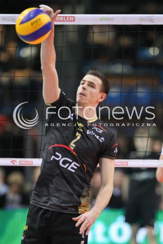  21.02.2015 RZESZOW<br />SIATKOWKA PLUSLIGA 2014/2015 MEN VOLLEYBALL POLAND POLISH PLUS LIGA LEAGUE SEASON 2014/2015<br />MECZ ASSECO RESOVIA - PGE SKRA BELCHATOW<br />N/Z MARIUSZ WLAZLY SYLWETKA <br /> 