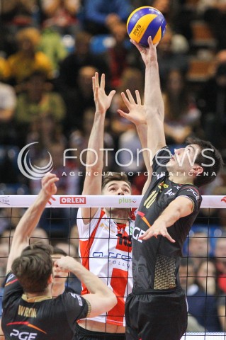  21.02.2015 RZESZOW<br />SIATKOWKA PLUSLIGA 2014/2015 MEN VOLLEYBALL POLAND POLISH PLUS LIGA LEAGUE SEASON 2014/2015<br />MECZ ASSECO RESOVIA - PGE SKRA BELCHATOW<br />N/Z DAWID DRYJA NICOLAS URIARTE <br /> 